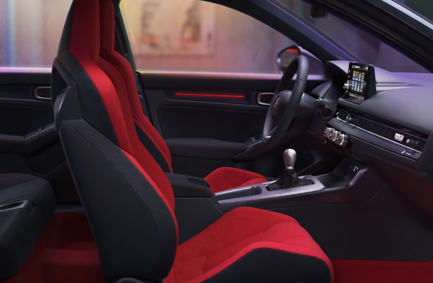Stick Shift Is Dying. Here’s Why That’s Actually a Loss.